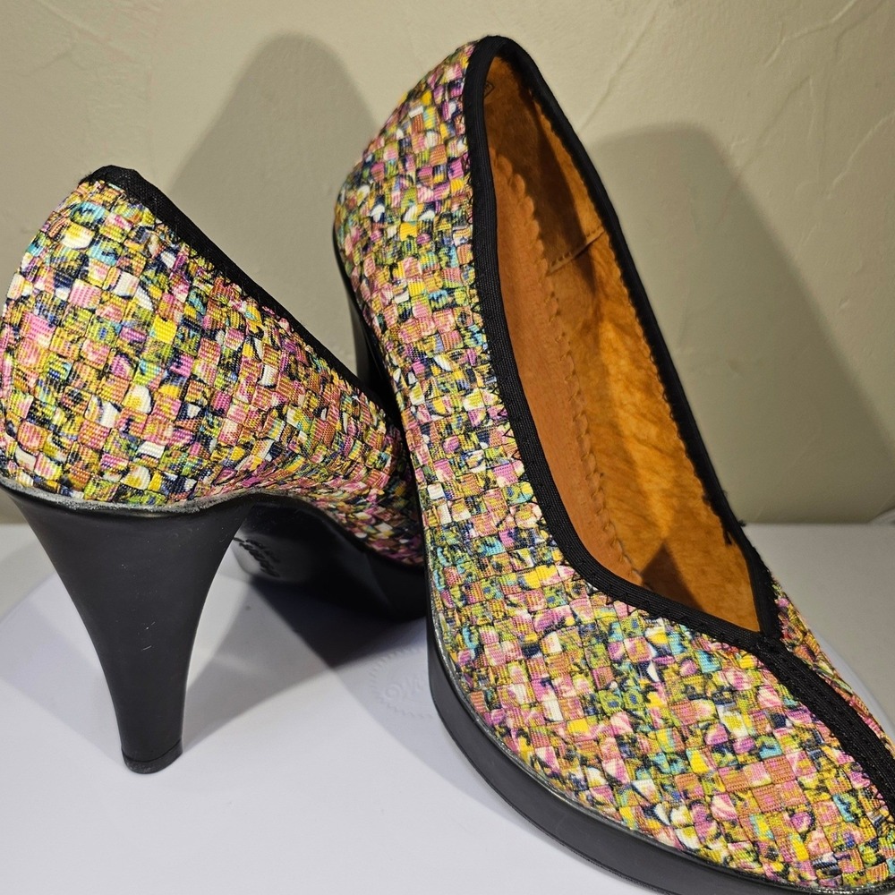 Bernie Mev Legend Jewels Multi Color Woven Platform Pumps Heels Women 38 7.5 New - Picture 4 of 12